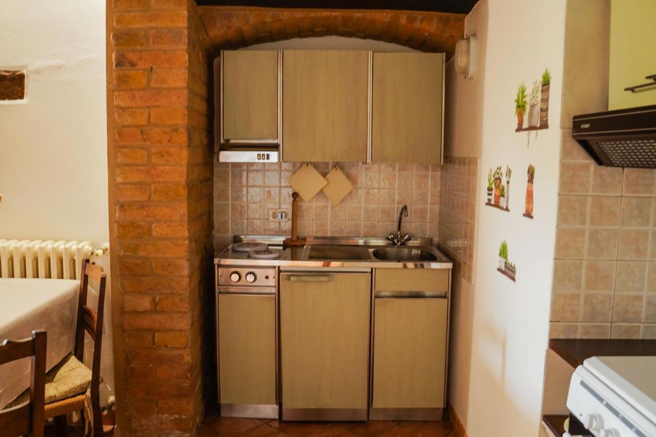 Agriturismo Podere Luchiano أميليا المظهر الخارجي الصورة